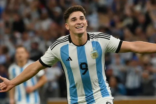 Julian Alvarez - piłka nożna - Argentyna