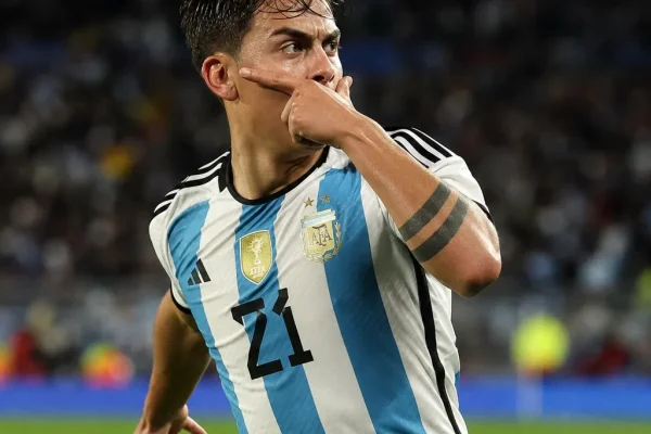 Paulo Dybala - piłka nożna - Argentyna