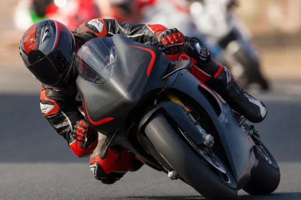 Najlepsi zawodnicy w historii – MotoGP